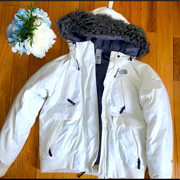 The North Face Jackets & Blazers - North Face ❄️ down coat